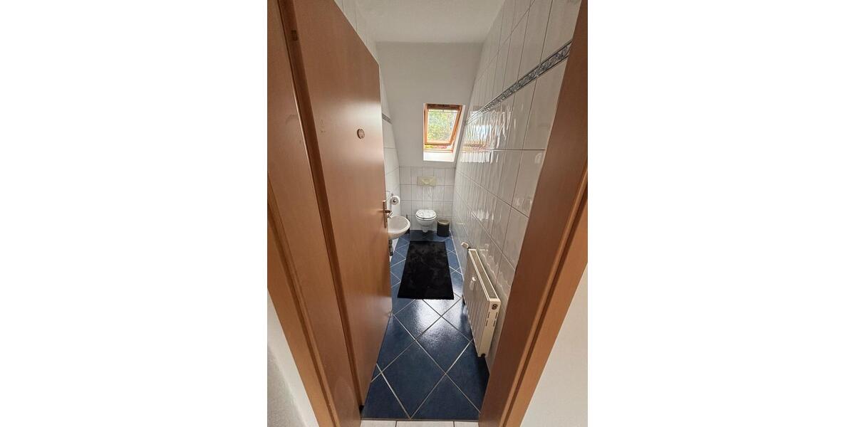 Dachgeschoßwohnung Friesoythe - 3 Zimmer, 110 m&sup2;, 750&euro; | Angebot:26587343