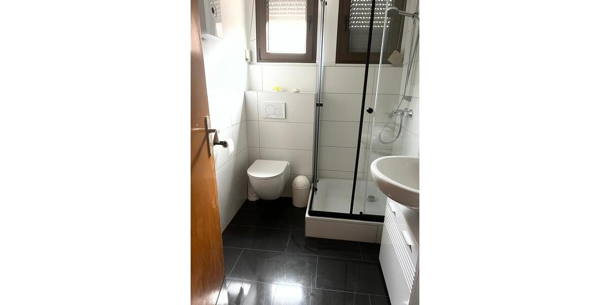 Wohnen auf Zeit Andernach - 3 Zimmer, 85 m&sup2;, 16&euro; | Angebot:25183673