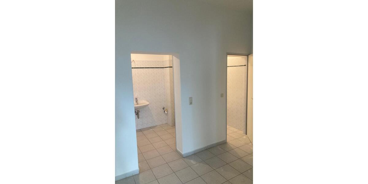 Etagenwohnung Erfurt Johannesvorstadt - 3 Zimmer, 75 m&sup2;, 675&euro; | Angebot:25219805