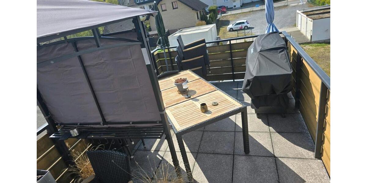 Dachgeschoßwohnung Warstein - 3 Zimmer, 76 m&sup2;, 650&euro; | Angebot:26704156
