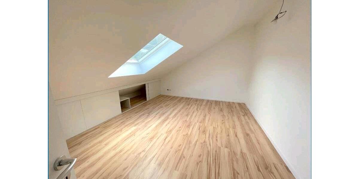 Dachgeschoßwohnung Stockach - 3 Zimmer, 70 m&sup2;, 1.110&euro; | Angebot:24843887