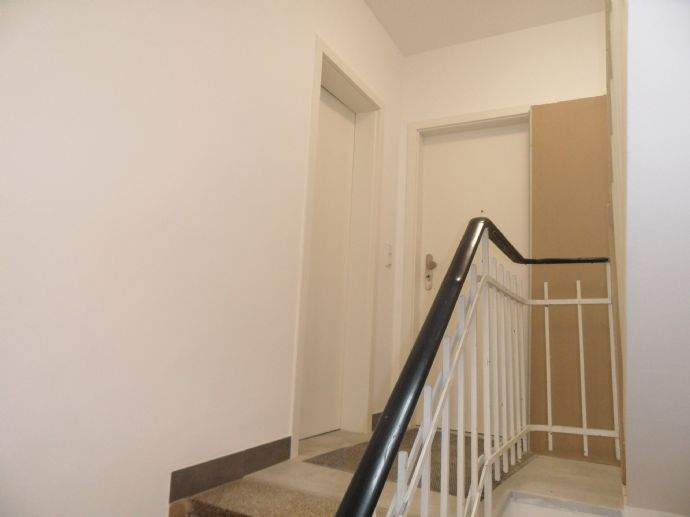 Etagenwohnung Köln Sürth - 3 Zimmer, 94 m&sup2;, 1.250&euro; | Angebot:26712509