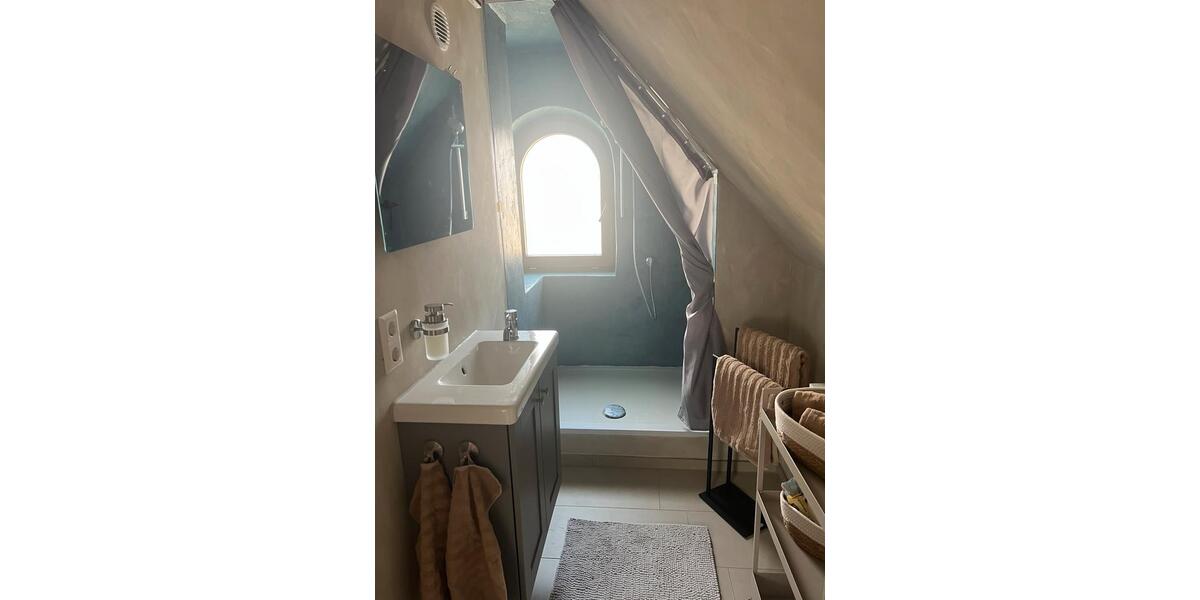 Wohnen auf Zeit Friedrichshafen Ailingen - 2 Zimmer, 28 m&sup2;, 580&euro; | Angebot:24437996