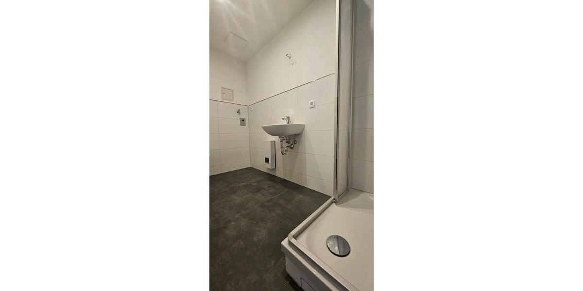 Dachgeschoßwohnung Döbeln - 2 Zimmer, 45 m&sup2;, 225&euro; | Angebot:26490608