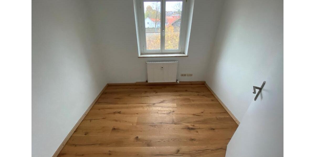 Etagenwohnung Kempten (Allgäu) - 4 Zimmer, 76 m&sup2;, 1.270&euro; | Angebot:25226022