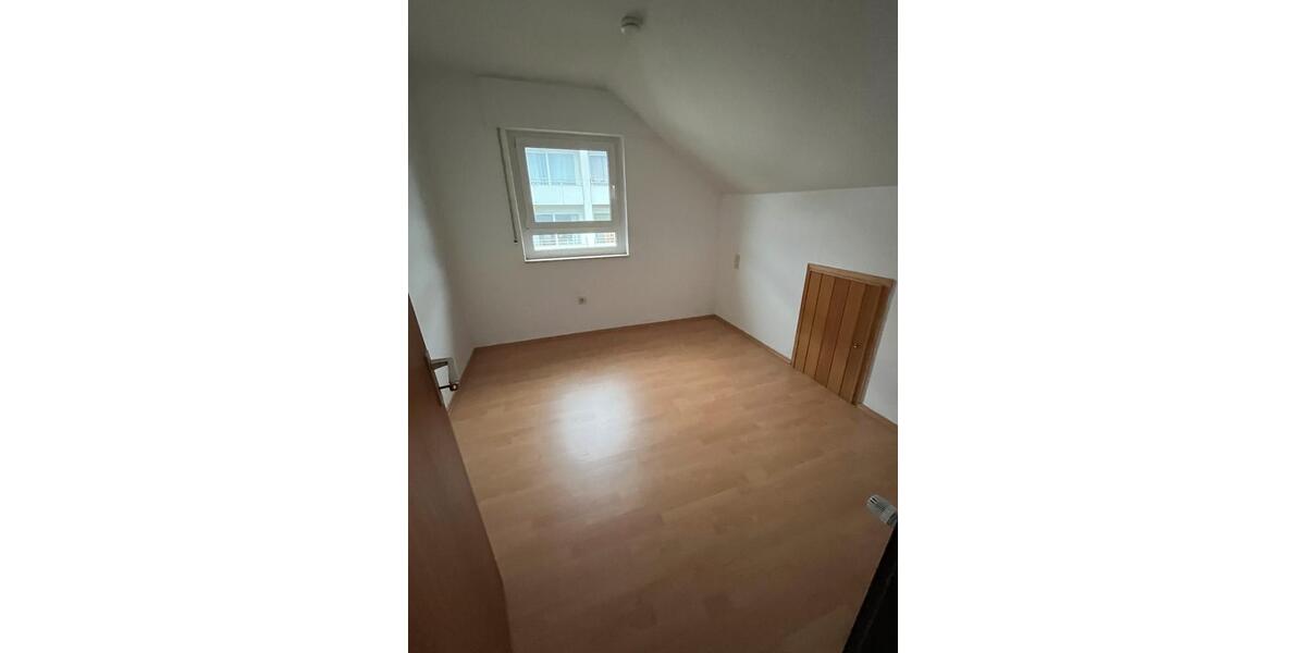Dachgeschoßwohnung 60 qm Detmold-Diestelbruch 1 zimmer