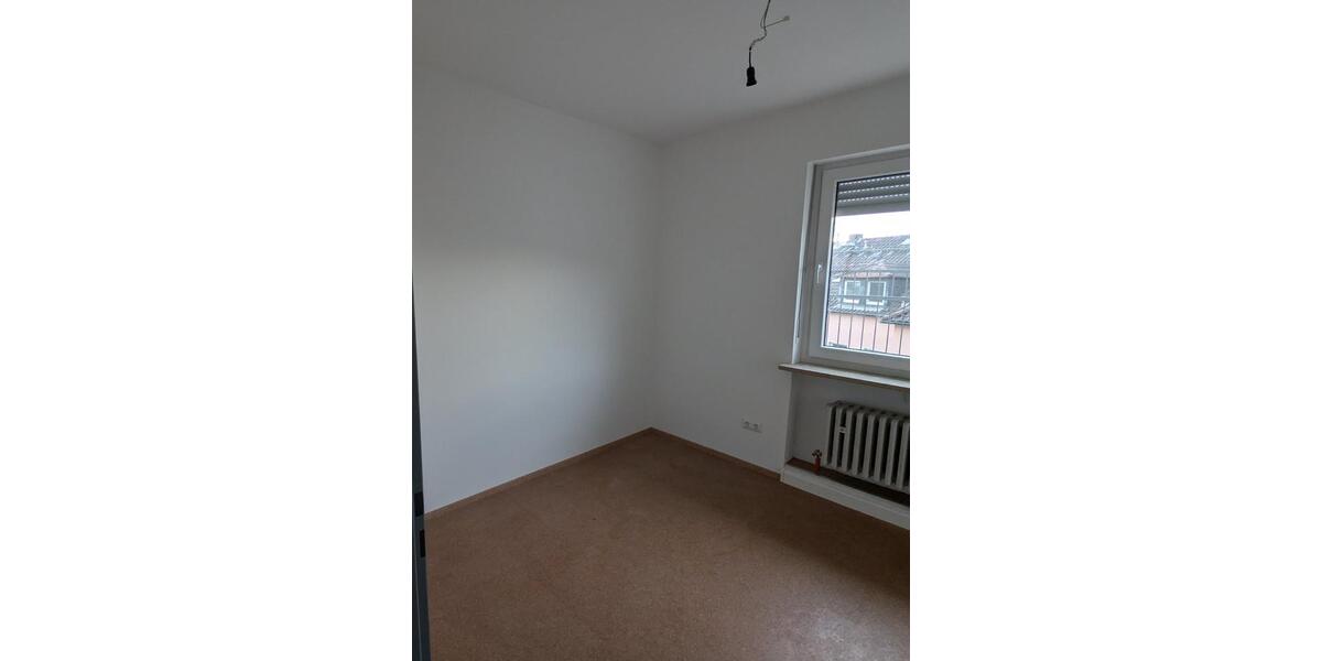 Etagenwohnung Würzburg Dürrbachau - 2 Zimmer, 60 m&sup2;, 840&euro; | Angebot:25948001