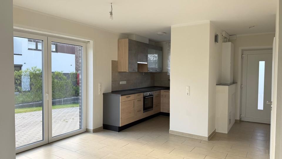 Doppelhaushälfte Zetel - 4 Zimmer, 100 m&sup2;, 1.150&euro; | Angebot:26375590