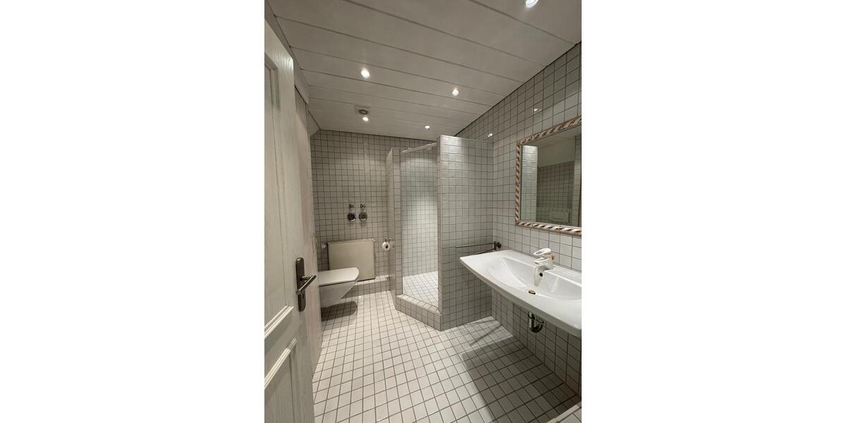 Maisonettenwohnung Filderstadt - 4.5 Zimmer, 130 m&sup2;, 1.690&euro; | Angebot:26454710