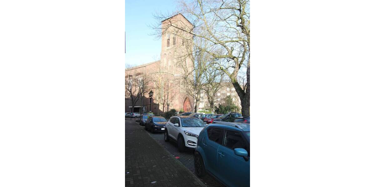 DU , Dellpl.25, 2.OG, 85 m², 2 Zi, Flur, Küche, Bad,Balkon,zusätzl.ein App. 1 Zi.,Flur,WC,1 gr.Einbauschrank 3 zimmer