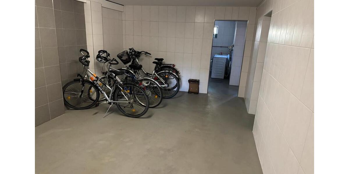 Erdgeschoßwohnung Hofheim in Unterfranken - 4.5 Zimmer, 90 m&sup2;, 750&euro; | Angebot:26534485