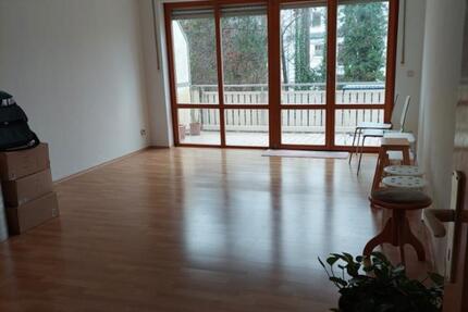 Für 1 Jahr befristet: 2 Zi-Wohnung Obermenzing zimmer