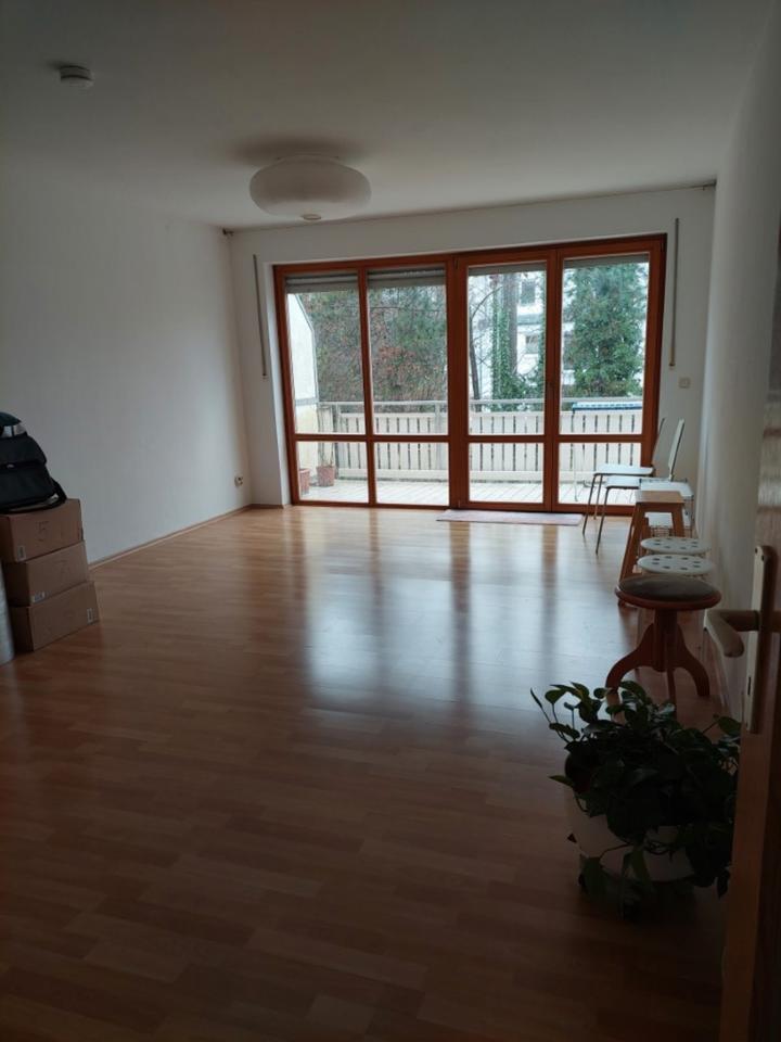 Für 1 Jahr befristet: 2 Zi-Wohnung Obermenzing zimmer