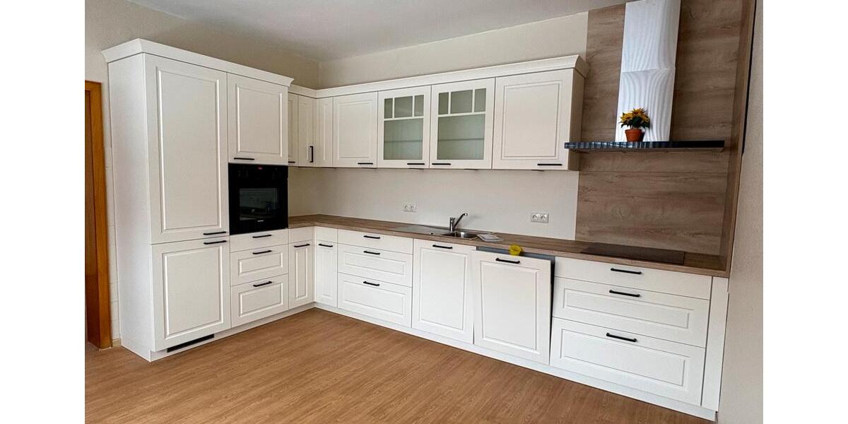 Erdgeschoßwohnung Warmsen - 5 Zimmer, 140 m&sup2;, 980&euro; | Angebot:24841344