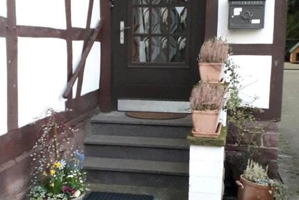 Wohnung Bodenwerder - 4 Zimmer, 120 m&sup2;, 850&euro; | Angebot:25256945