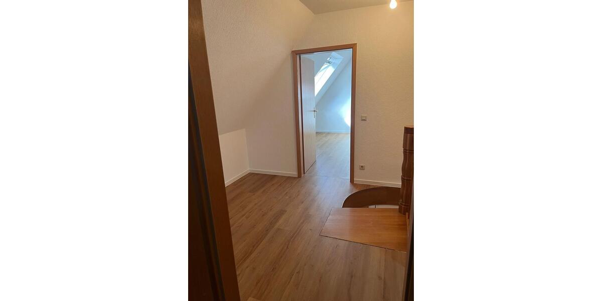 Maisonettenwohnung Melle Gesmold - 5 Zimmer, 124 m&sup2;, 850&euro; | Angebot:26605299