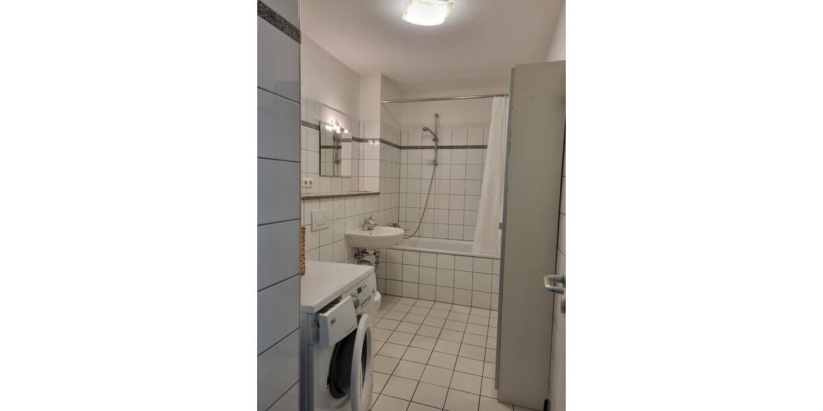 Wohnen auf Zeit Düsseldorf Oberbilk - 3 Zimmer, 72 m&sup2;, 1.350&euro; | Angebot:25678715