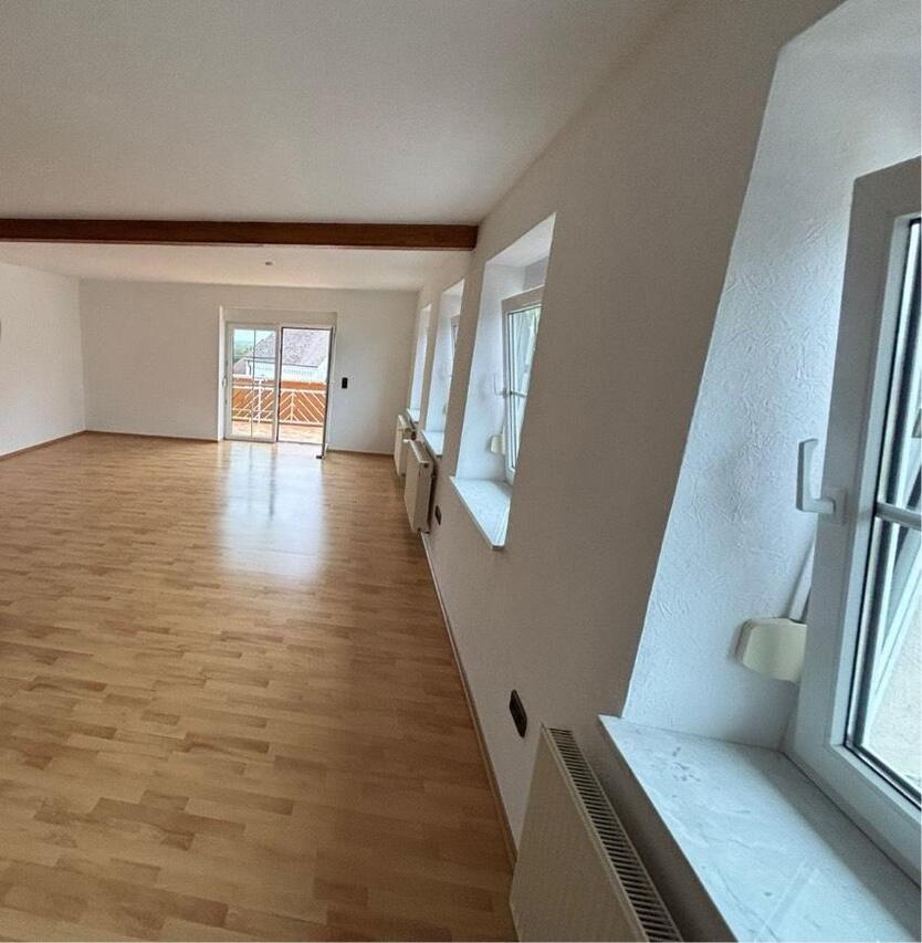 Schöne 3,5 Zimmer Maisonette-Wohnung in ländlich und ruhiger Lage