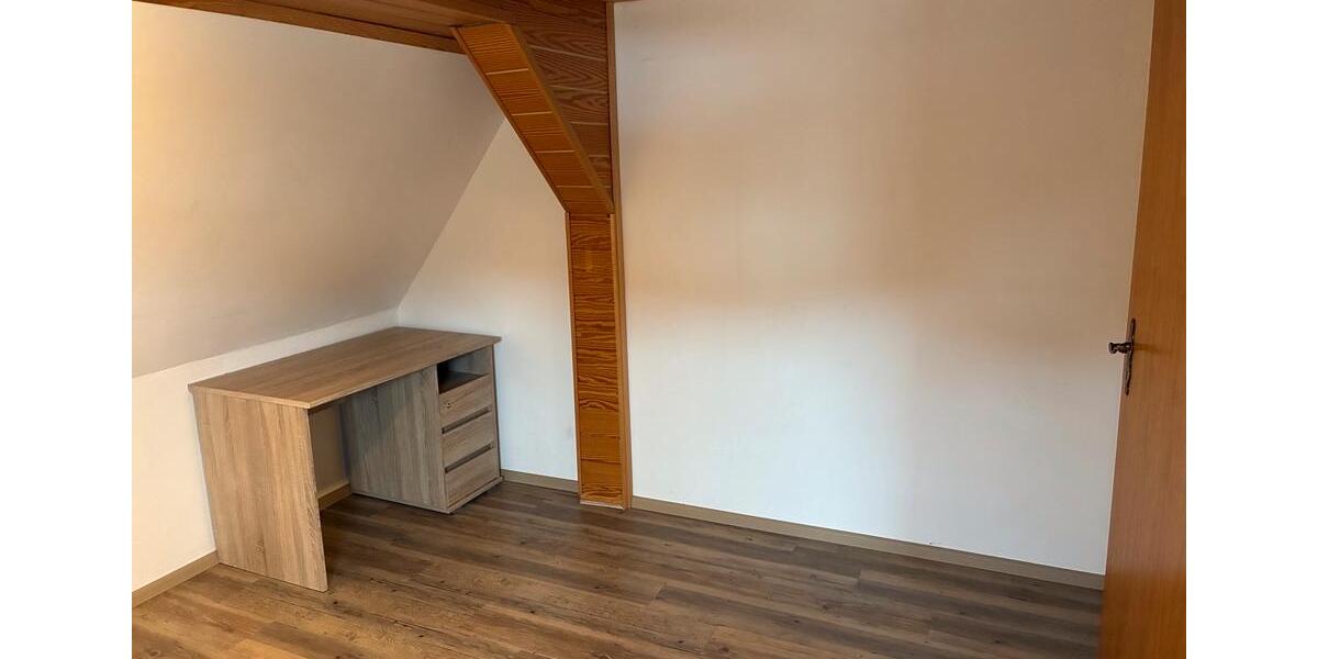 Etagenwohnung Frankenberg (Eder) - 4 Zimmer, 80 m&sup2;, 790&euro; | Angebot:24365306