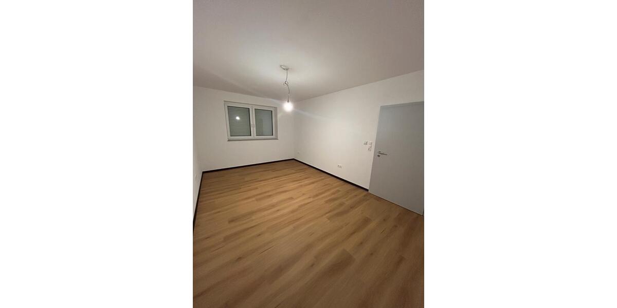 Erdgeschoßwohnung Esterwegen - 4 Zimmer, 123 m&sup2;, 1.200&euro; | Angebot:26374674