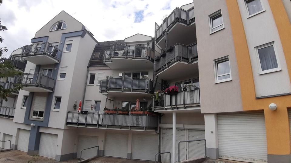 Dachgeschoßwohnung Plauen - 2 Zimmer, 39 m&sup2;, 278&euro; | Angebot:26645159