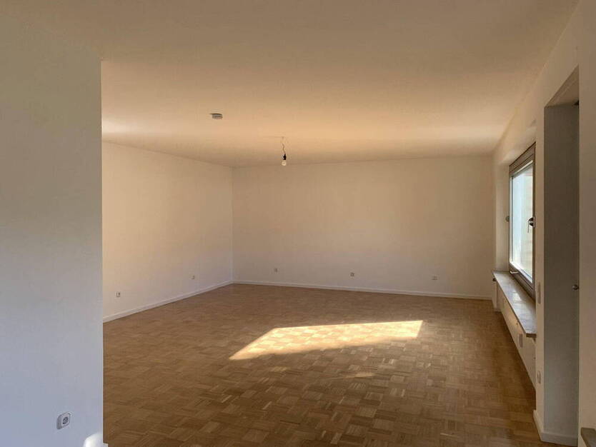 Terrassenwohnung mit Flair- Licht und Raum zum Leben
