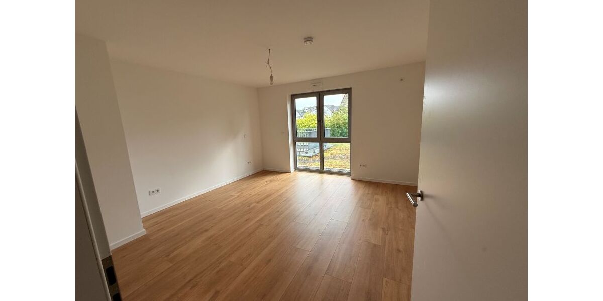Schöne 4 Zimmer Wohnung in zentraler Lage nahe A4, schnell in Köln - Erdgeschoßwohnung Wiehl Drabenderhöhe | Angebot:26568231