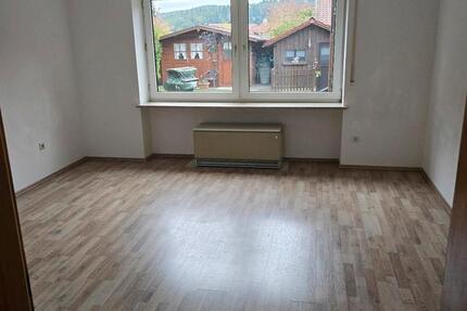 Wohnung Weiding - 4 Zimmer, 103 m&sup2;, 750&euro; | Angebot:25048066