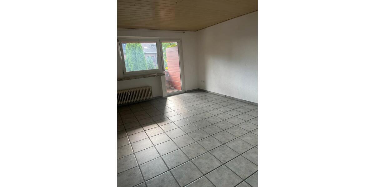 Etagenwohnung Dinslaken Lohberg - 1 Zimmer, 74 m&sup2;, 900&euro; | Angebot:26234608