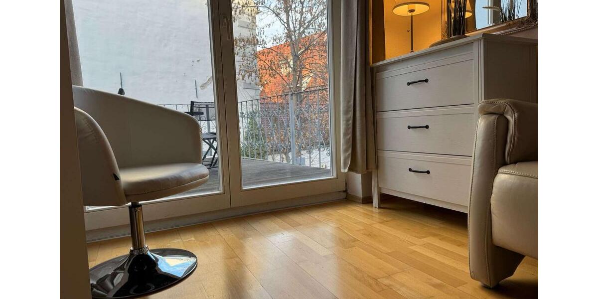 Etagenwohnung Erfurt - 3 Zimmer, 55 m&sup2;, 2.200&euro; | Angebot:26262233