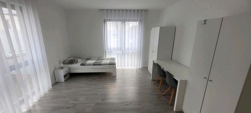 Wohnen auf Zeit Gaggenau - 4 Zimmer, 130 m&sup2;, 600&euro; | Angebot:26553502