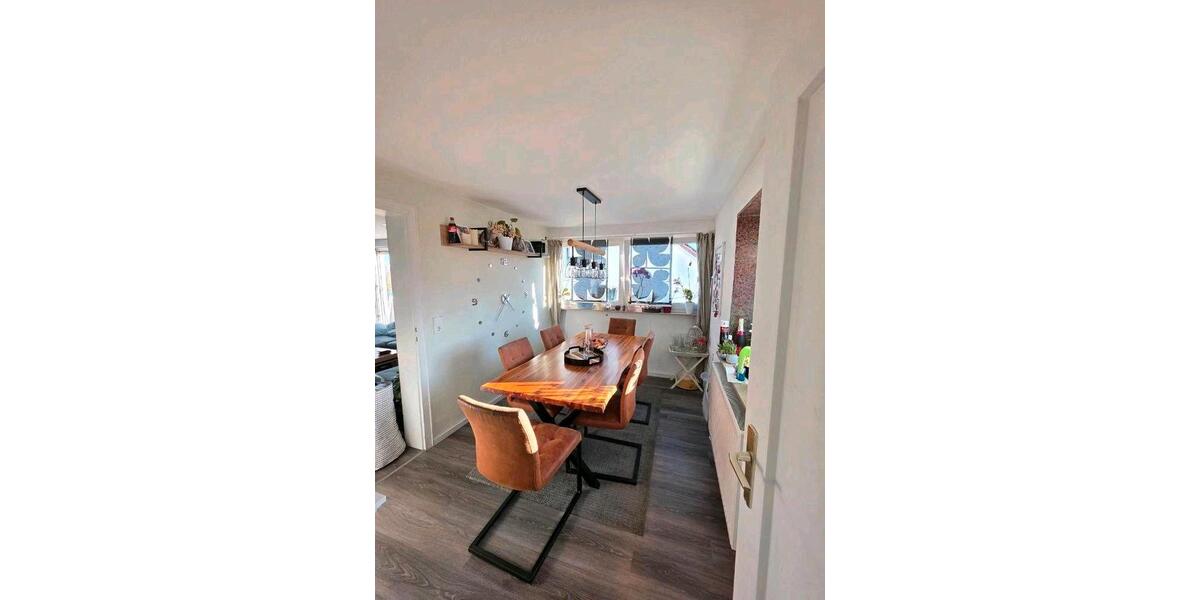 Etagenwohnung Köngen - 4 Zimmer, 80 m&sup2;, 1.650&euro; | Angebot:26177054
