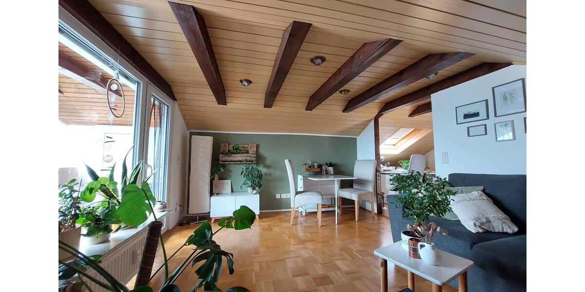 Dachgeschoßwohnung Bebra - 2.5 Zimmer, 52 m&sup2;, 370&euro; | Angebot:26645390