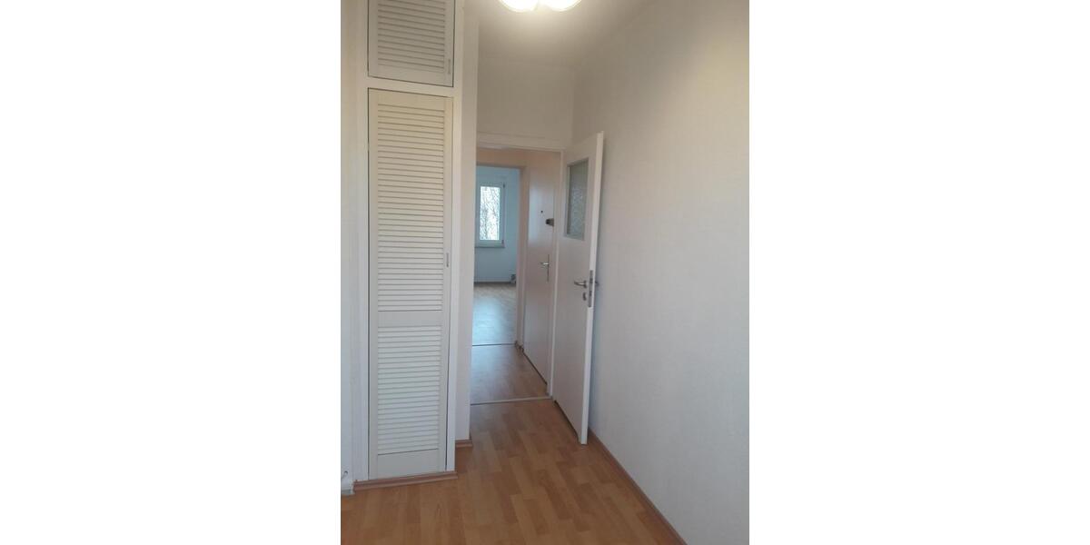 Etagenwohnung Zerbst (Anhalt) - 3 Zimmer, 57 m&sup2;, 320&euro; | Angebot:26505455
