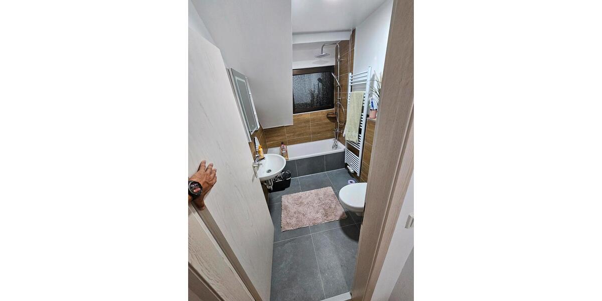 Dachgeschoßwohnung Sankt Wendel - 3 Zimmer, 65 m&sup2;, 640&euro; | Angebot:24725252