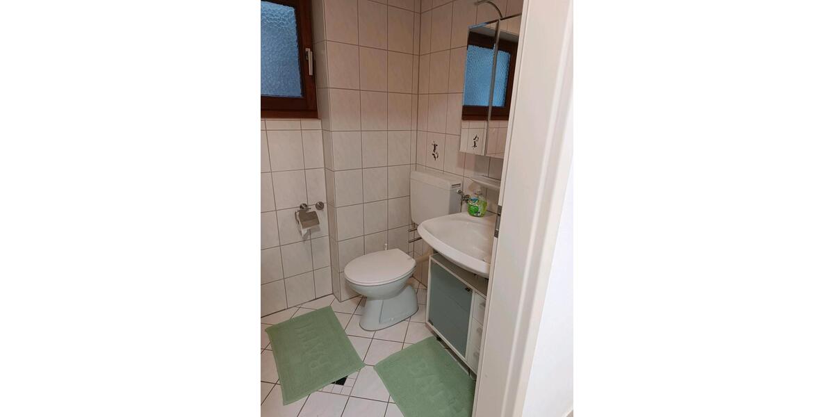 Etagenwohnung Oberstenfeld - 1 Zimmer, 38 m&sup2;, 425&euro; | Angebot:26197620