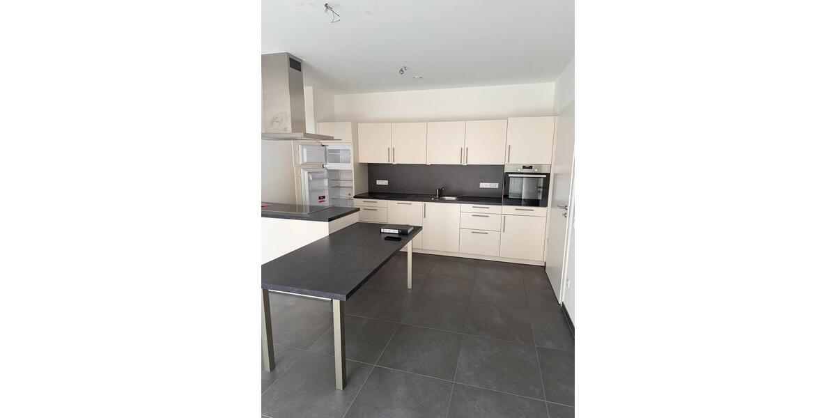 Etagenwohnung Üttfeld - 2.5 Zimmer, 87 m&sup2;, 1.250&euro; | Angebot:26580669