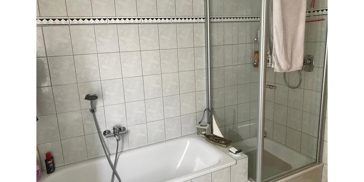 Gepflegte, individuelle Doppelhaushälfte in Rietberg 5 zimmer