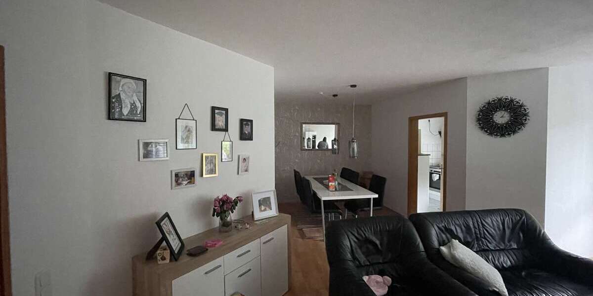 Etagenwohnung Kassel Fasanenhof - 3 Zimmer, 73 m&sup2;, 620&euro; | Angebot:26001928