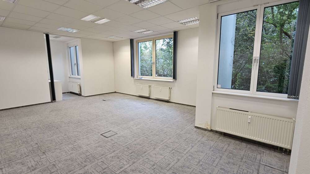 Gewerbeobjekt Hessen - Kriftel Kriftel - 600&euro; | Angebot:25017422