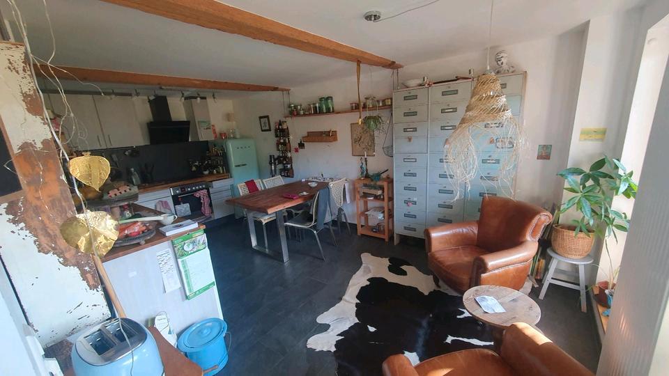 1 Zimmer wohnung,65qm,Ferienwohnung,nur Januar 2026 zimmer