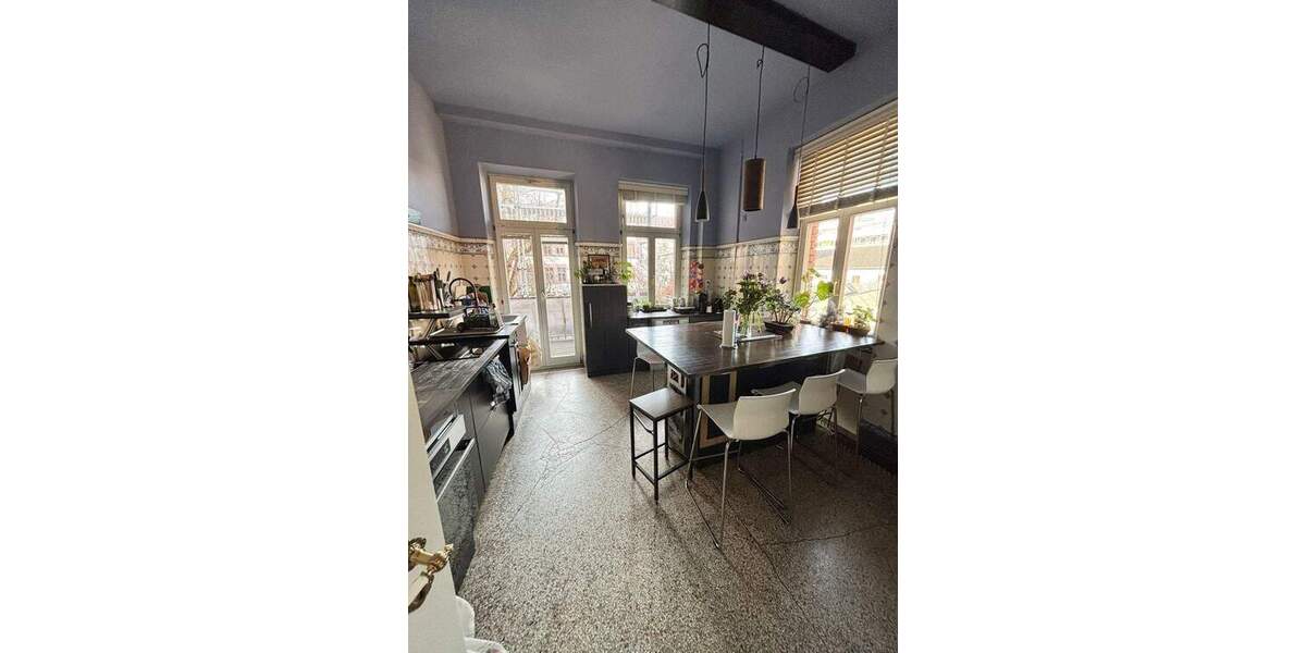 Etagenwohnung Nürnberg St Johannis - 8 Zimmer, 250 m&sup2;, 2.500&euro; | Angebot:26723240