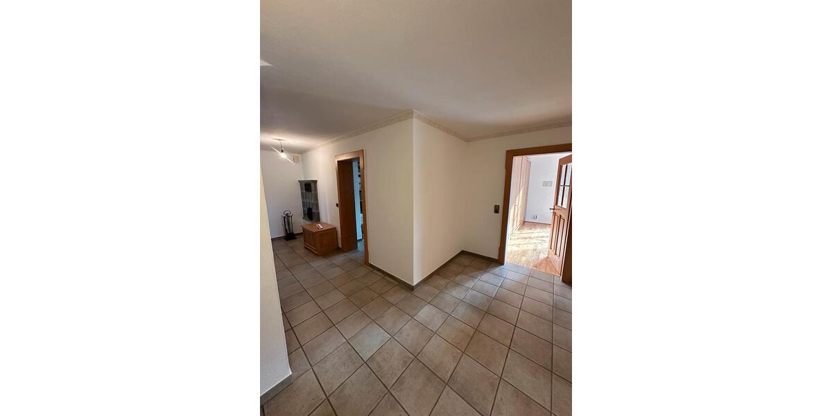 Erdgeschoßwohnung Eging am See - 3 Zimmer, 130 m&sup2;, 1.235&euro; | Angebot:25905405