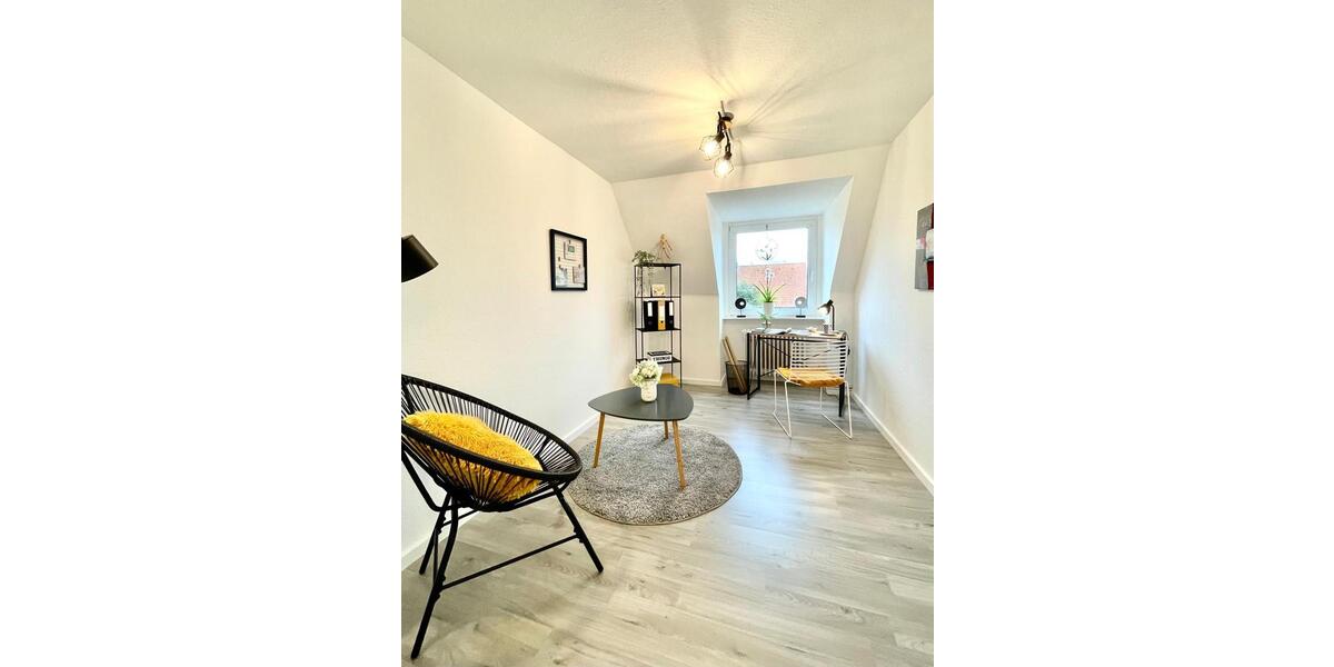 Modernisierte 4-Zimmer-Wohnung in Emden - Stilvoll, zentral 4 zimmer