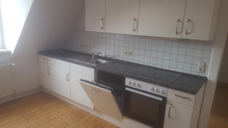 Dachgeschoßwohnung Aschersleben - 1 Zimmer, 55 m&sup2;, 508&euro; | Angebot:25918654