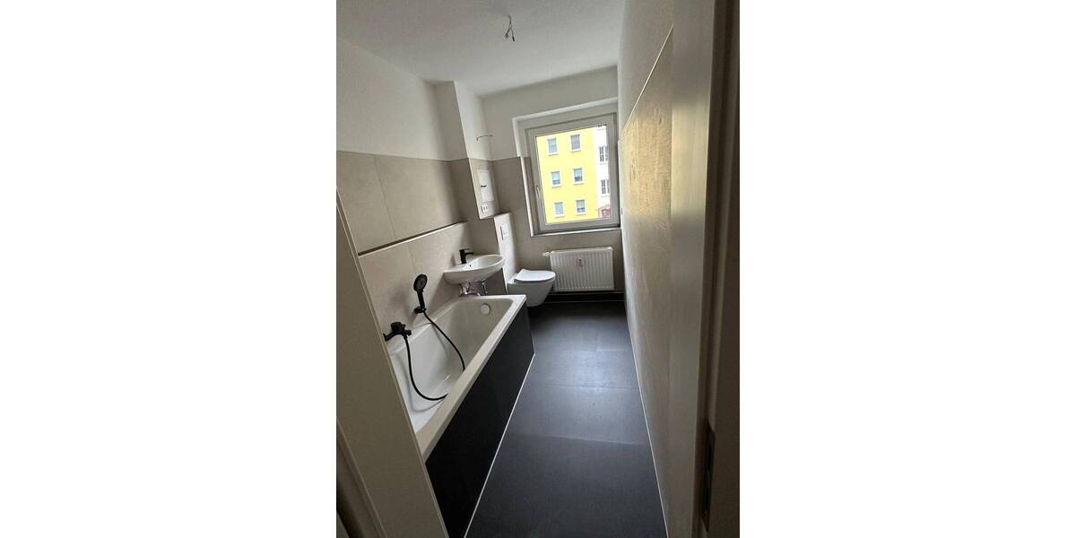 Etagenwohnung Zwickau Pölbitz - 2 Zimmer, 51 m&sup2;, 361&euro; | Angebot:26170747