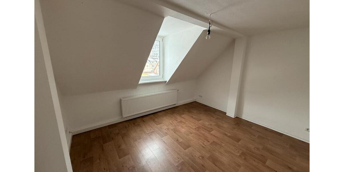Dachgeschoßwohnung Sitzendorf - 4 Zimmer, 54 m&sup2;, 350&euro; | Angebot:24719567