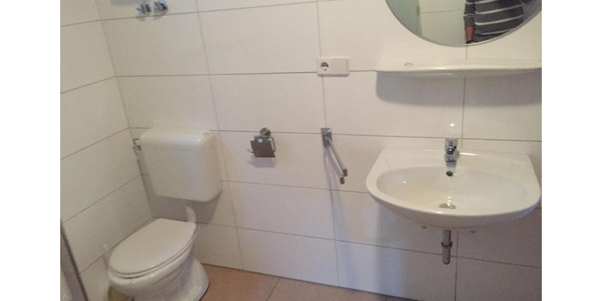 Erdgeschoßwohnung Schönecken - 4 Zimmer, 114 m&sup2;, 770&euro; | Angebot:26653130