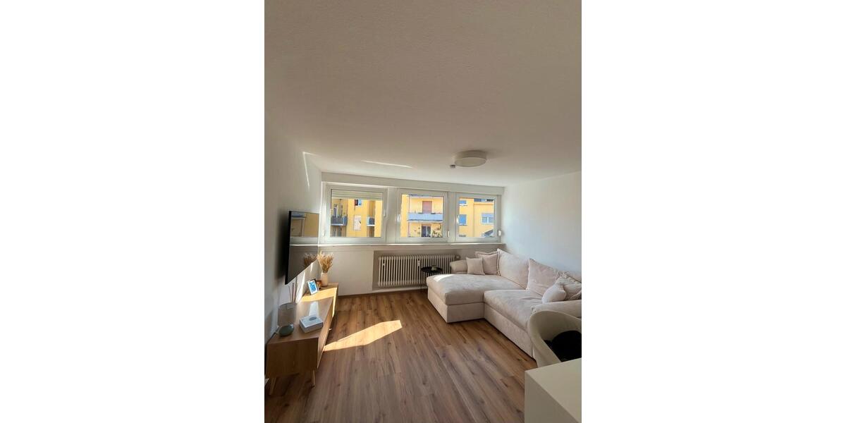 Dachgeschoßwohnung Koblenz - 2 Zimmer, 50 m&sup2;, 970&euro; | Angebot:26130578