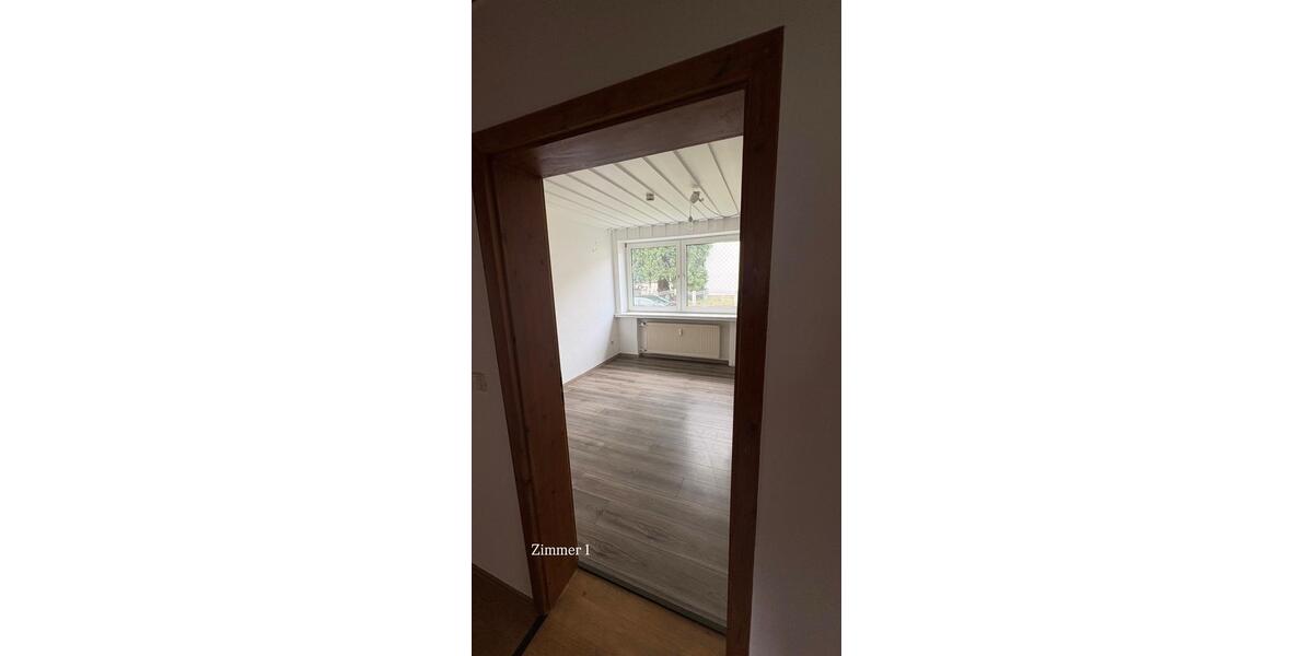 Erdgeschoßwohnung Hessisch Oldendorf - 5 Zimmer, 125 m&sup2;, 1.140&euro; | Angebot:26635555